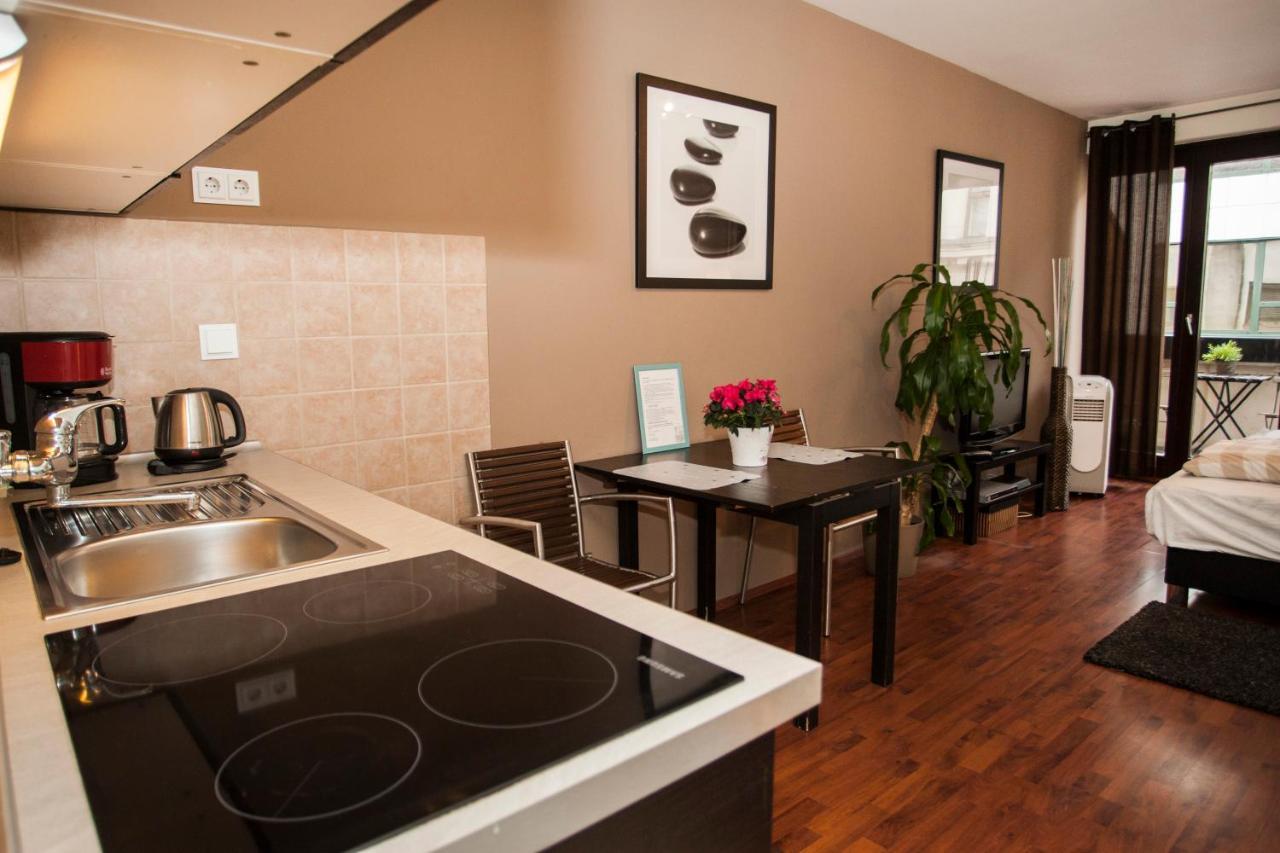 Gloria Apartment Budapest Esterno foto