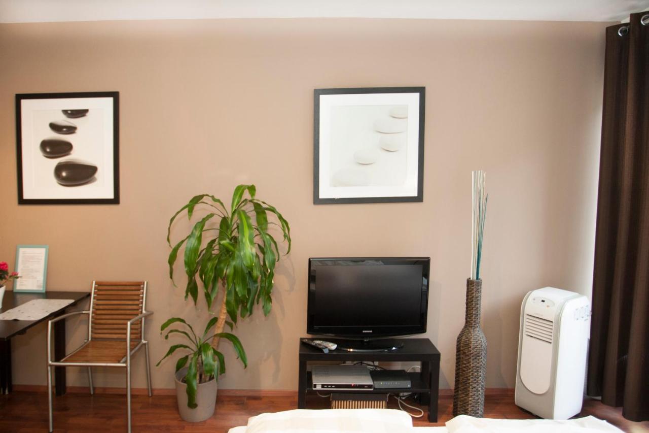 Gloria Apartment Budapest Esterno foto