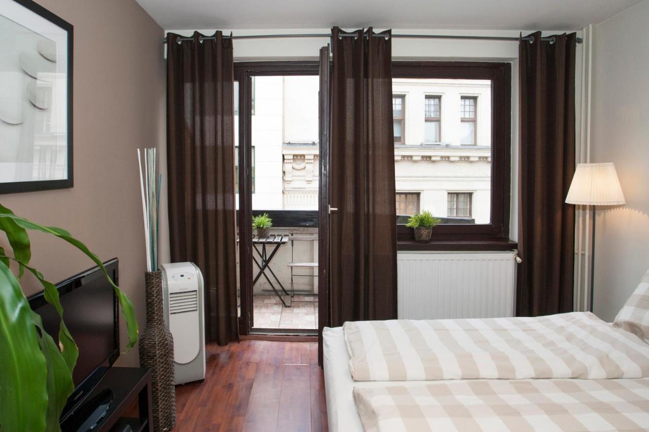 Gloria Apartment Budapest Esterno foto